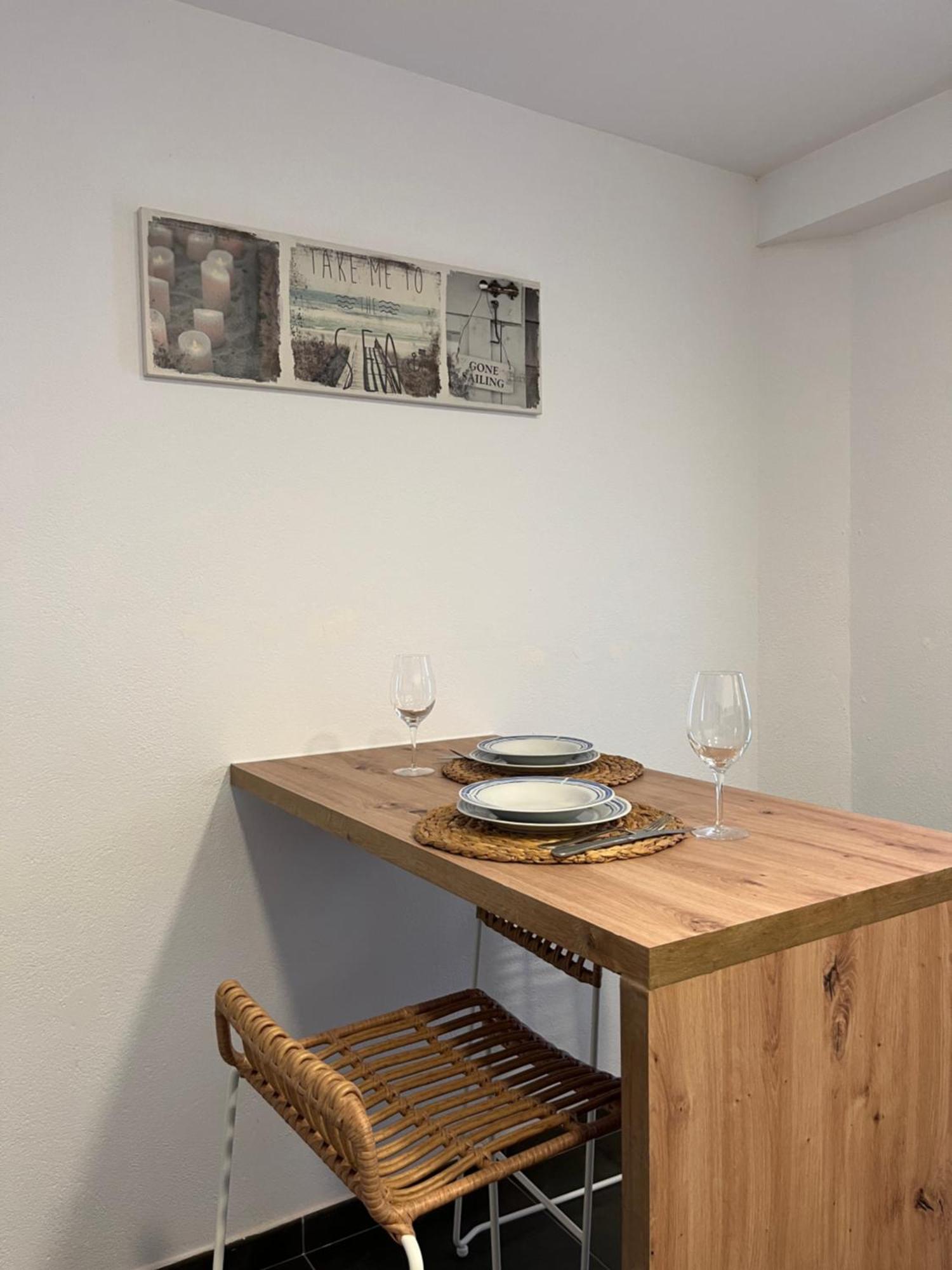 Tramuntaneta Apartman L' Escala Kültér fotó
